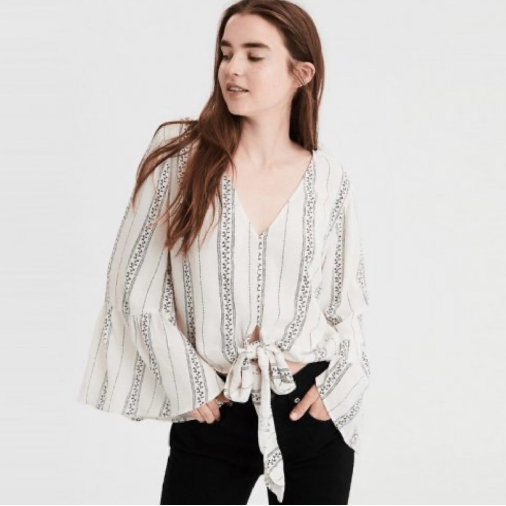 American Eagle‎ Outfitters Tie-Front Blouse